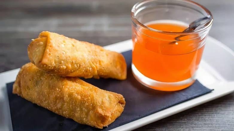 鸡肉春卷 Chicken Egg Roll (2).