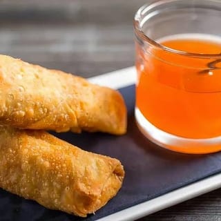 鸡肉春卷 Chicken Egg Roll (2)