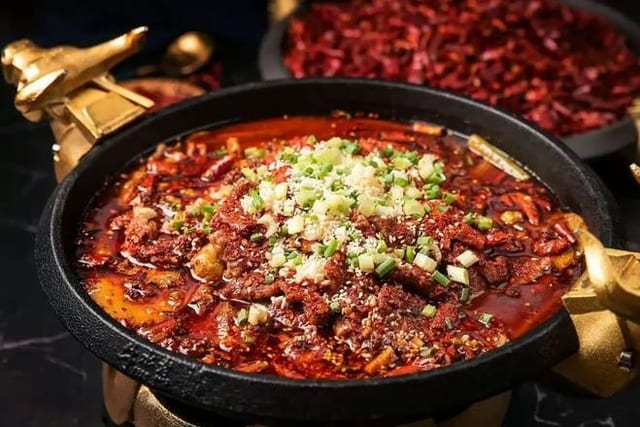 水煮牛肉 Water-Boiled Beef.