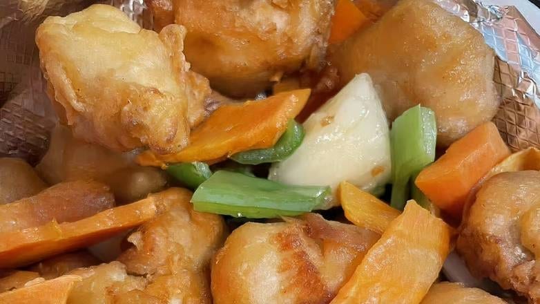 甜酸鸡 Sweet Sour Chicken.