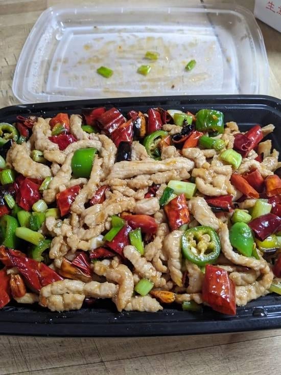 湖南小炒猪肉 Hunan Style Stir-Fry Pork.