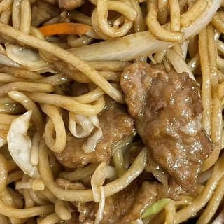 H13. 牛肉炒面 Beef Lo Mein