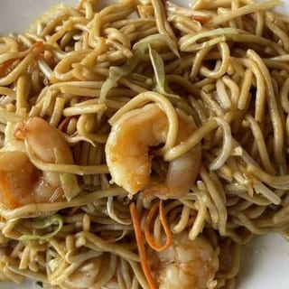 H12. 虾炒面 Shrimp Lo Mein