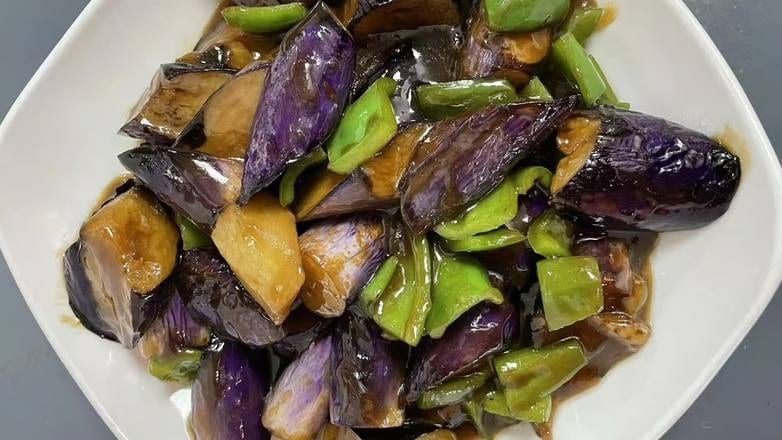 G1. 烧茄子 Grilled Eggplant.
