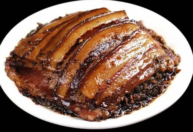 E19. 梅菜扣肉 Mei Cai Pork.
