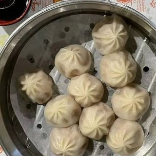 小笼包 Small Steamed Bun (10 Pieces.)