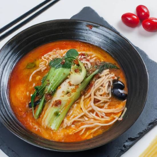 H2. 四川麻辣面 Szechuan Spicy Noodle.