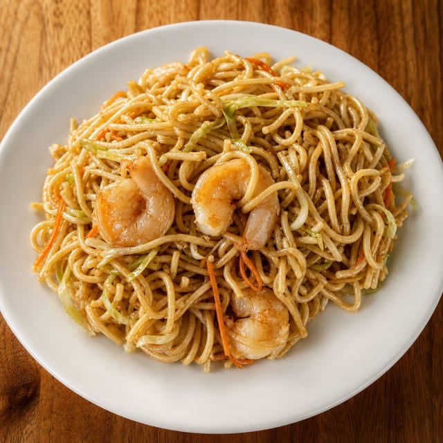 H12. 虾炒面 Shrimp Lo Mein.