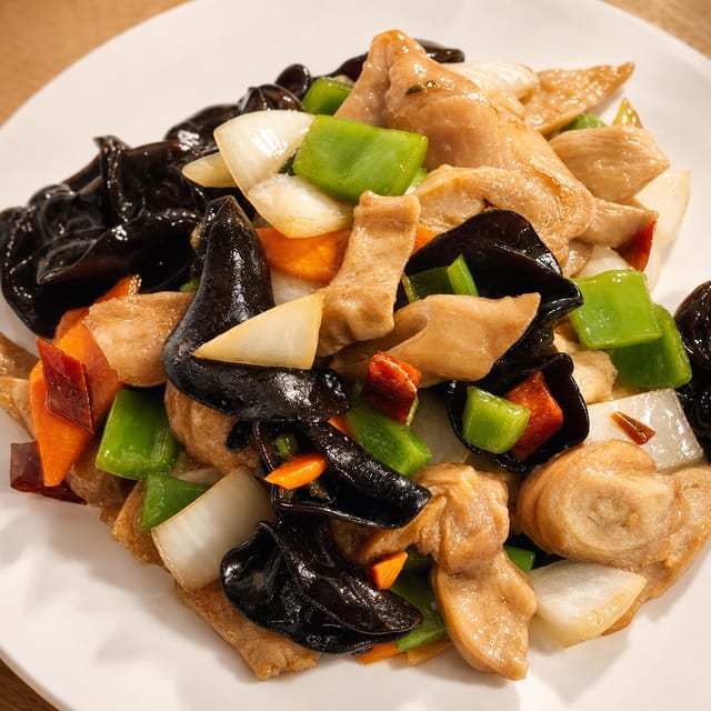 火爆肥肠 Stir-Fry Intestine.