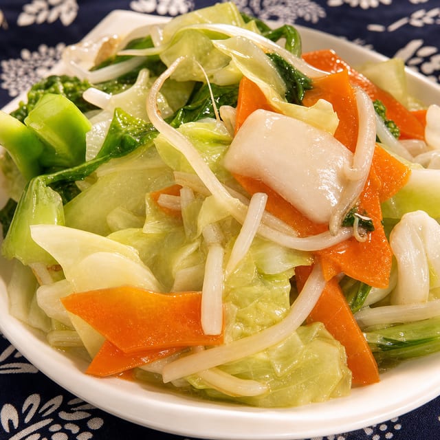 炒杂菜 Stir-Fried Mixed Vegetable.