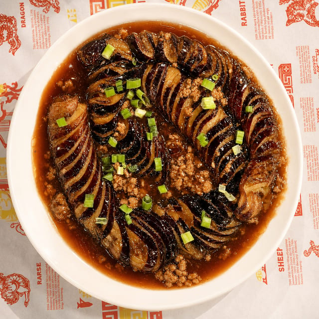 G2. 肉沫茄子 Eggplant with Pork.